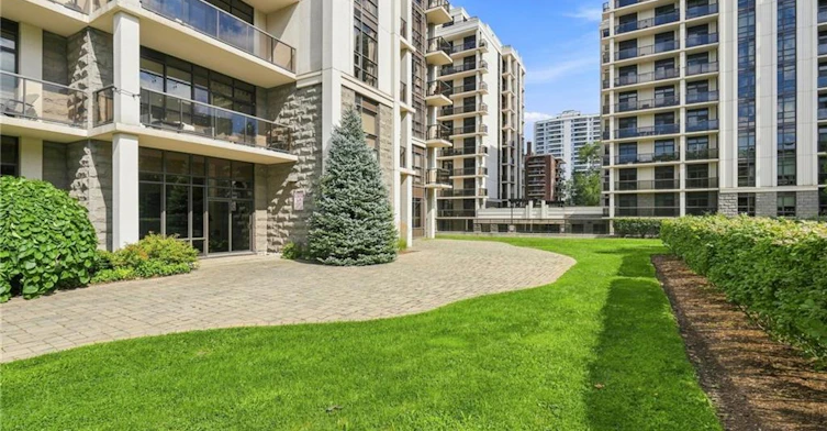 201-90 Charlton Avenue W, Hamilton, ON, L8P 0B4 - 31