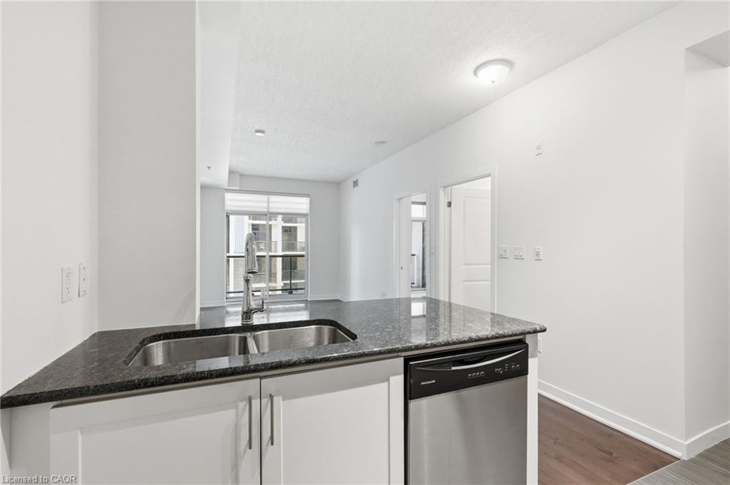 201-90 Charlton Avenue W, Hamilton, ON, L8P 0B4 - 12