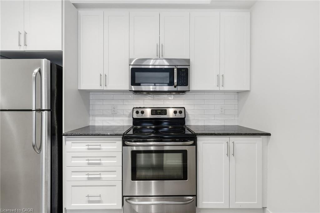 201-90 Charlton Avenue W, Hamilton, ON, L8P 0B4 - 9