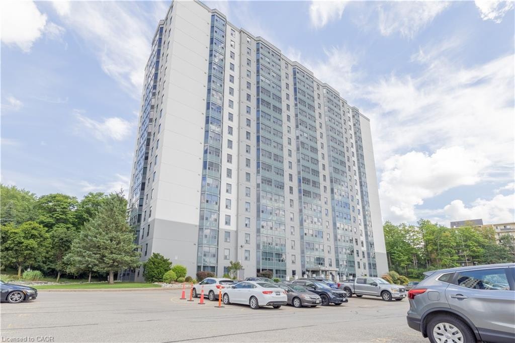 708-55 Green Valley Drive, Kitchener, ON, N2P 1Z6