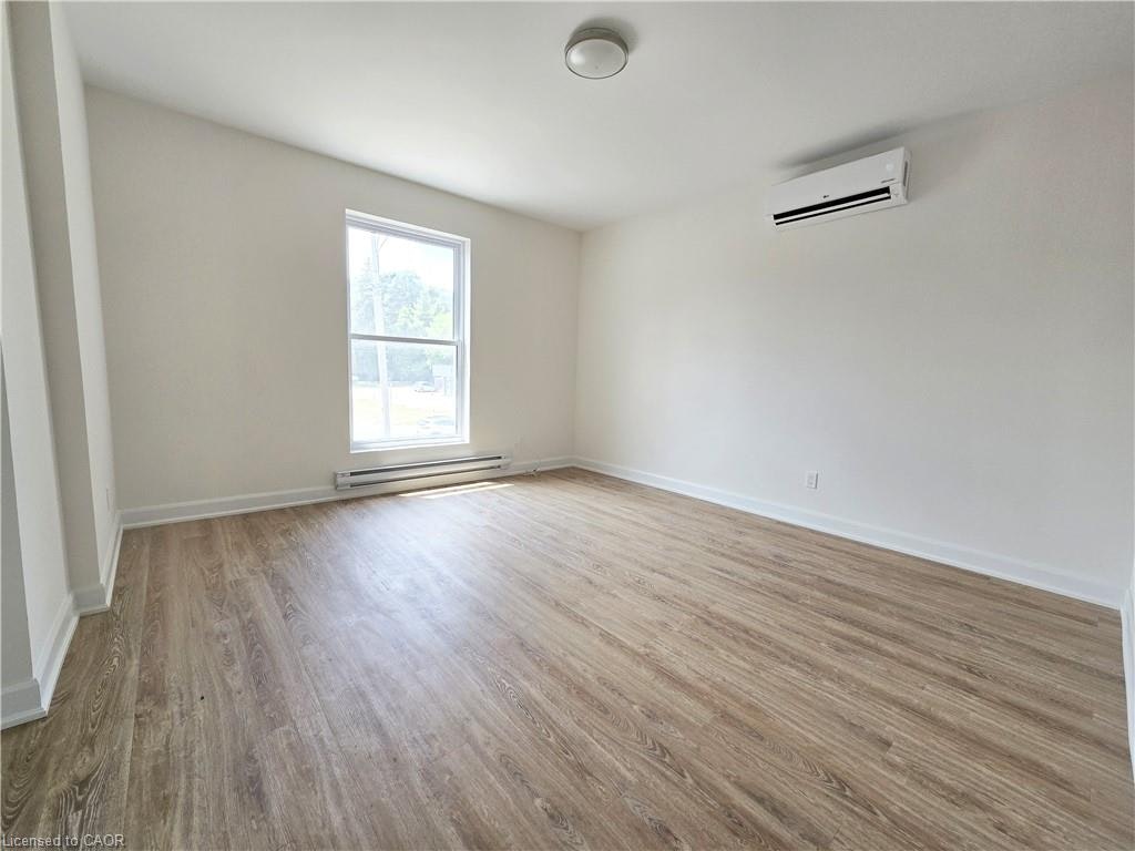2-63 Main Street E, Grimsby, ON, L3M 1M7 - 2
