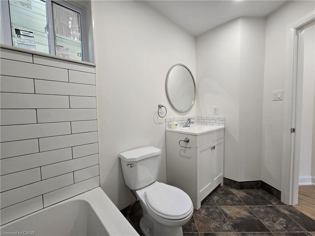2-63 Main Street E, Grimsby, ON, L3M 1M7 - 11