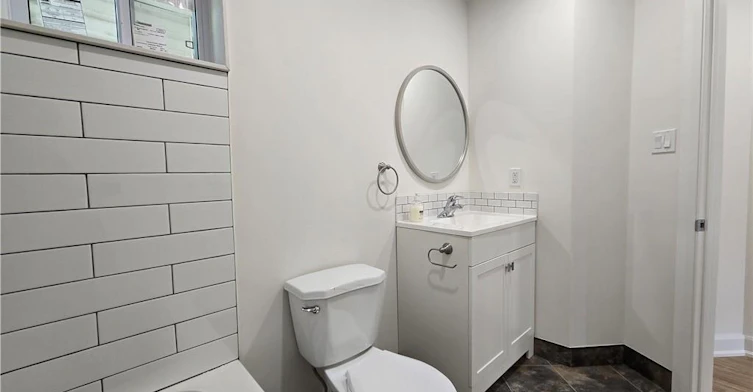 2-63 Main Street E, Grimsby, ON, L3M 1M7 - 11