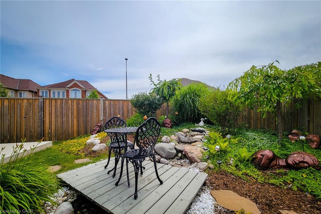 Main & Upper-97 Narbonne Crescent, Hamilton, ON, L8J 0J6 - 40