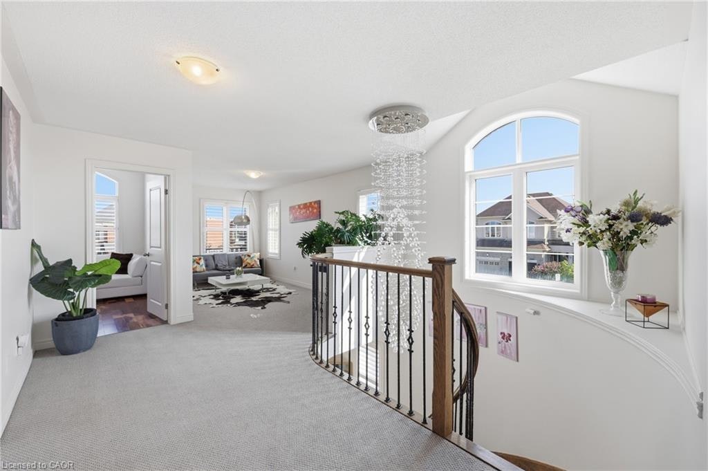 Main & Upper-97 Narbonne Crescent, Hamilton, ON, L8J 0J6 - 17