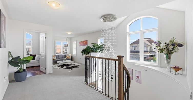 Main & Upper-97 Narbonne Crescent, Hamilton, ON, L8J 0J6 - 17