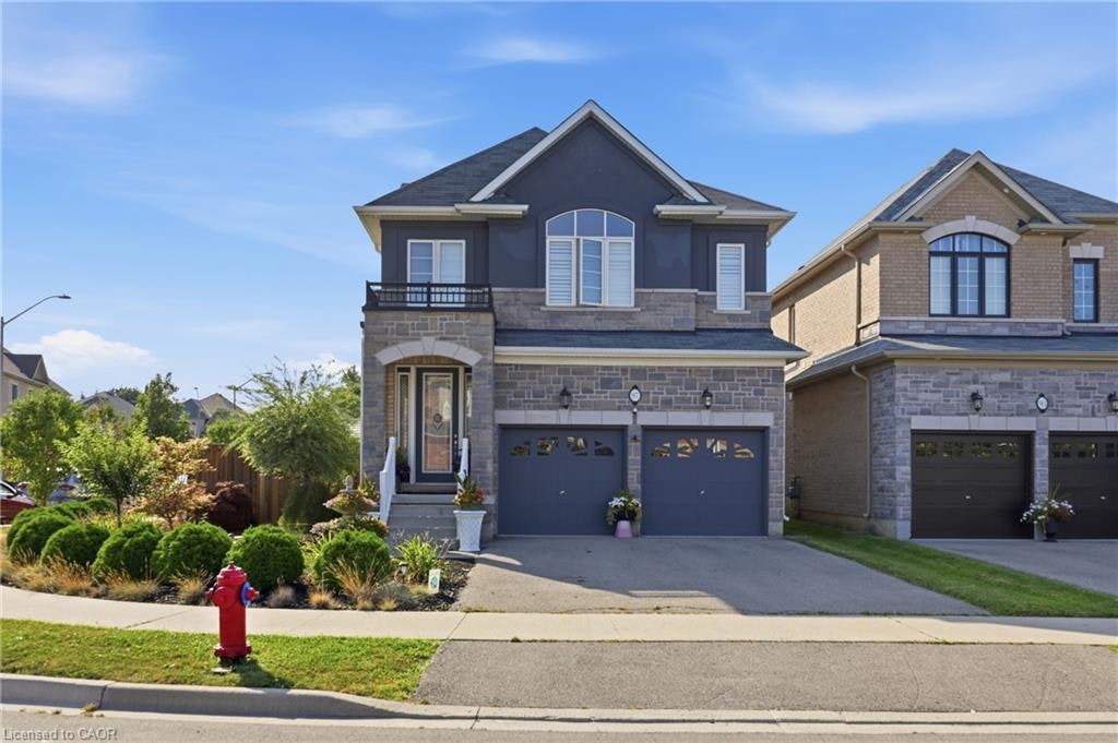 Main & Upper-97 Narbonne Crescent, Hamilton, ON, L8J 0J6