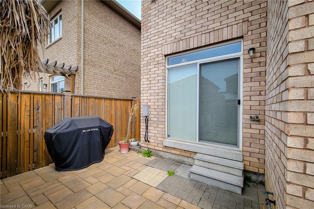 Main & Upper-97 Narbonne Crescent, Hamilton, ON, L8J 0J6 - 37