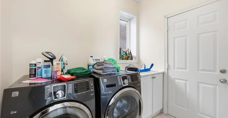 Main & Upper-97 Narbonne Crescent, Hamilton, ON, L8J 0J6 - 16