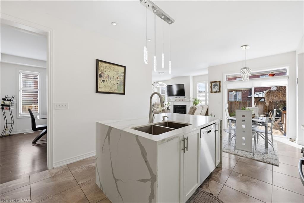 Main & Upper-97 Narbonne Crescent, Hamilton, ON, L8J 0J6 - 7
