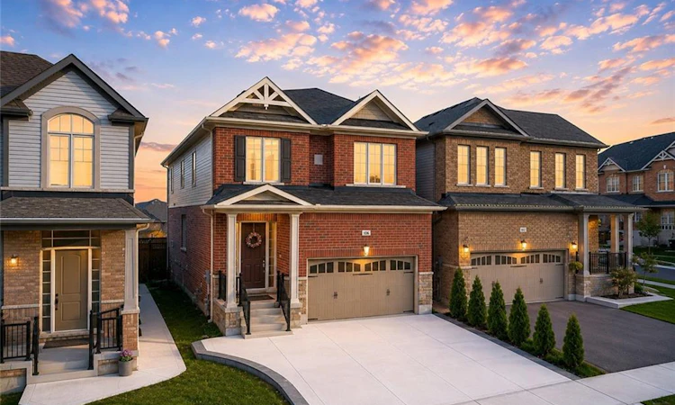 106 Haldimand Street