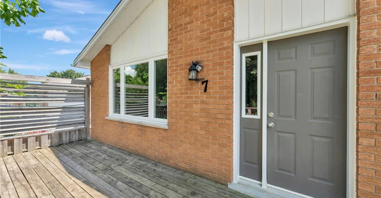 1-7 Hillside Drive, Kitchener, ON, N2E 1R1