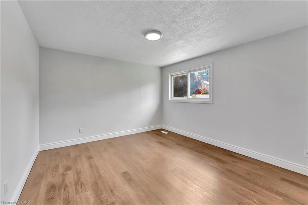 1-7 Hillside Drive, Kitchener, ON, N2E 1R1 - 7