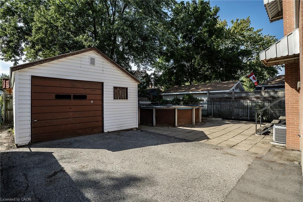 274 East 38th Street, Hamilton, ON, L8V 4G3 - 17