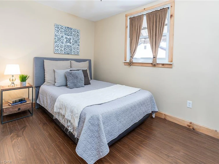 274 East 38th Street, Hamilton, ON, L8V 4G3 - 9