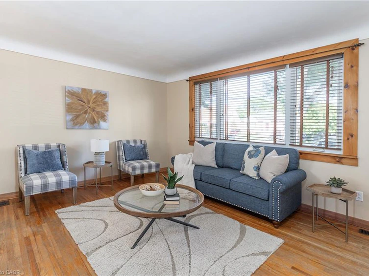 274 East 38th Street, Hamilton, ON, L8V 4G3 - 3