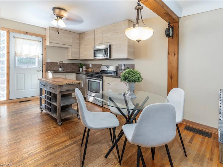 274 East 38th Street, Hamilton, ON, L8V 4G3 - 6