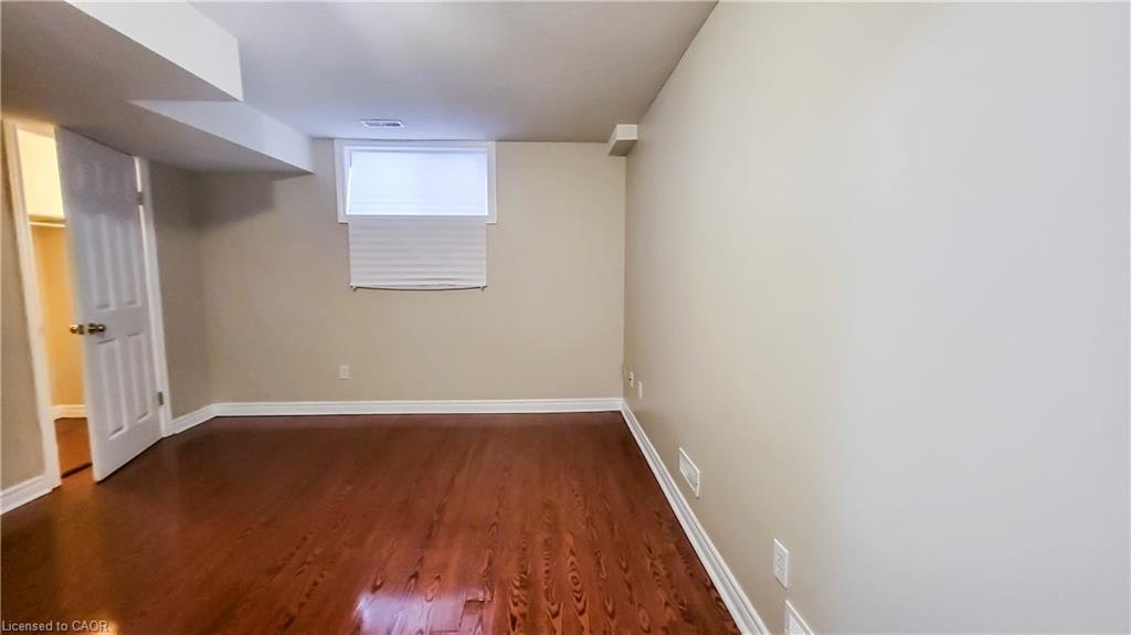1-132 Udvari Crescent, Kitchener, ON, N2N 3P6 - 4
