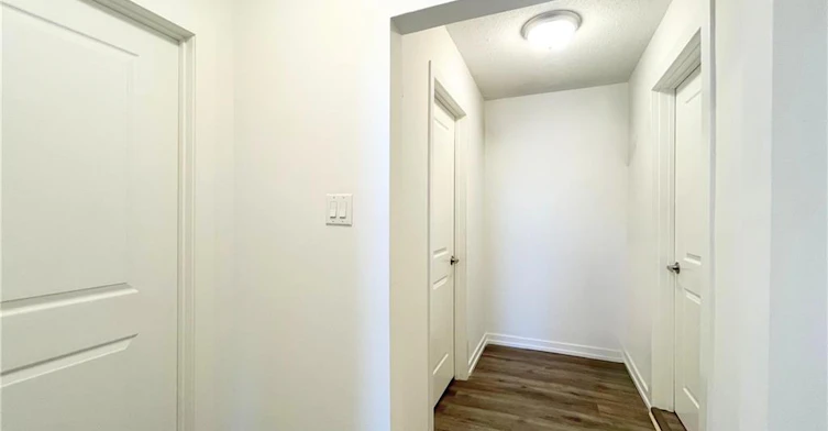 61 Hurst Place S, Hamilton, ON, L8P 3E6 - 19