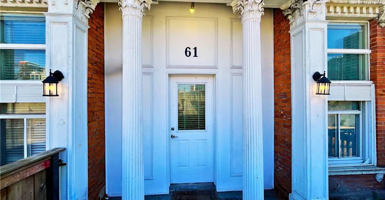 61 Hurst Place S, Hamilton, ON, L8P 3E6