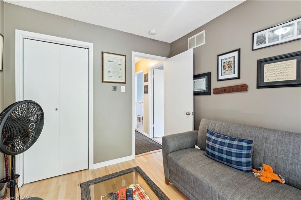 Upper-203 Commercial Street, Welland, ON, L3B 5Z5 - 18