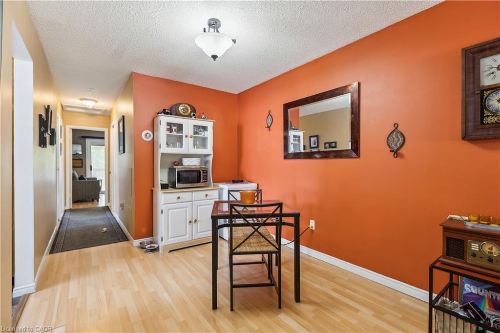 Upper-203 Commercial Street, Welland, ON, L3B 5Z5 - 8
