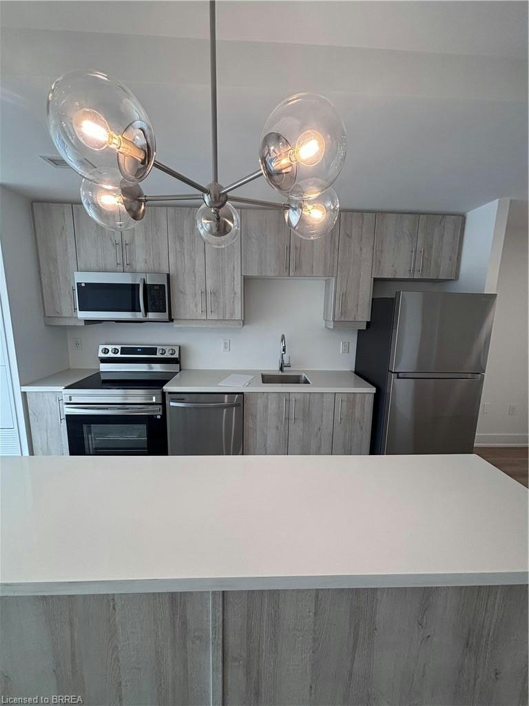 1002-575 Conklin Road, Brantford, ON, N3T 5L5 - 4