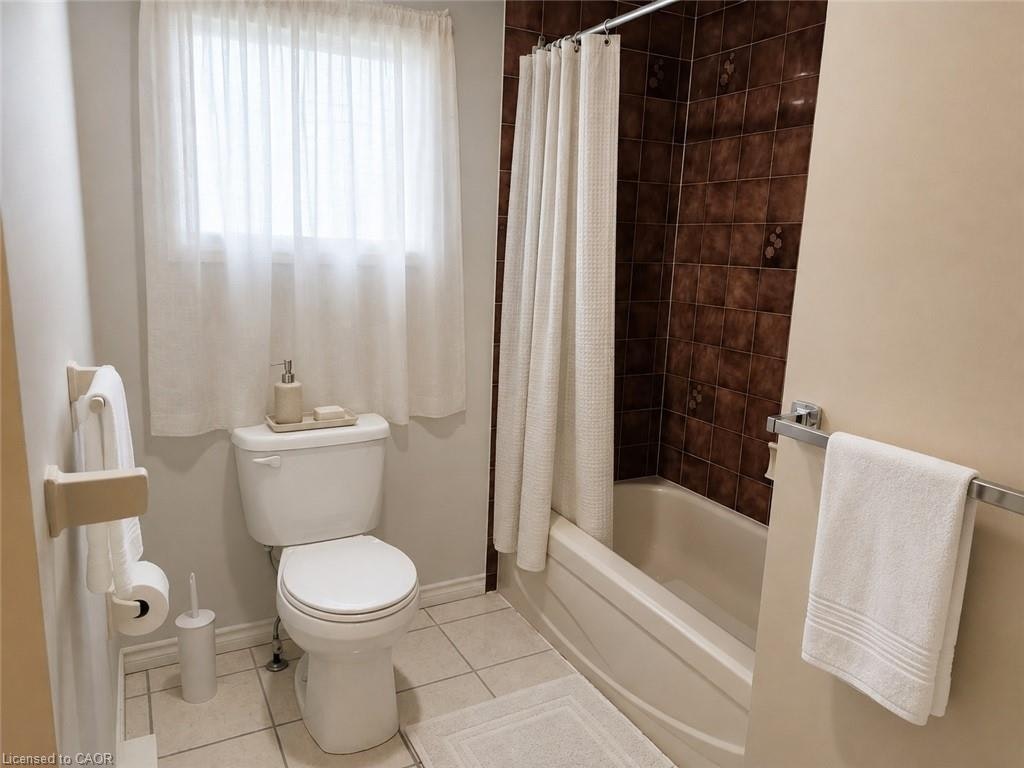 31 Old Carriage Drive, Kitchener, ON, N2P 1H5 - 8