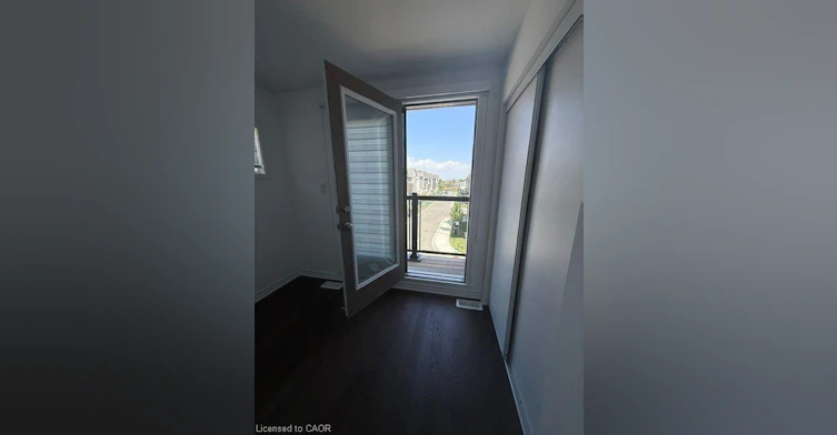 5128 Vetere Street, Mississauga, ON, L5M 2S8 - 40