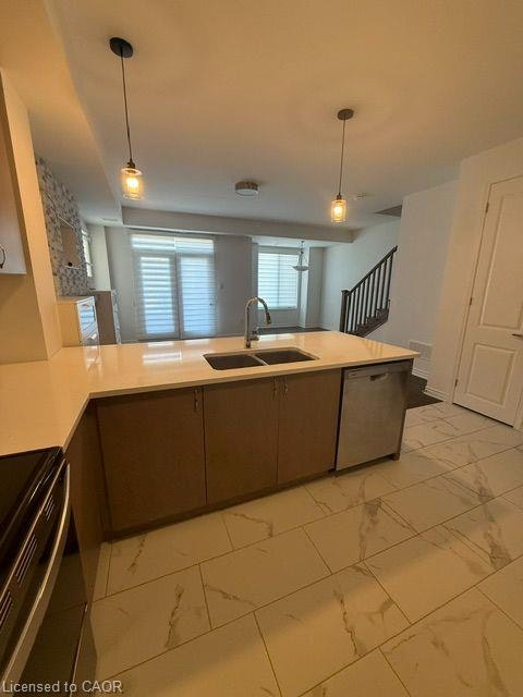 5128 Vetere Street, Mississauga, ON, L5M 2S8 - 10
