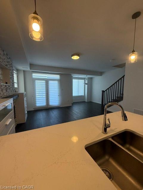5128 Vetere Street, Mississauga, ON, L5M 2S8 - 12