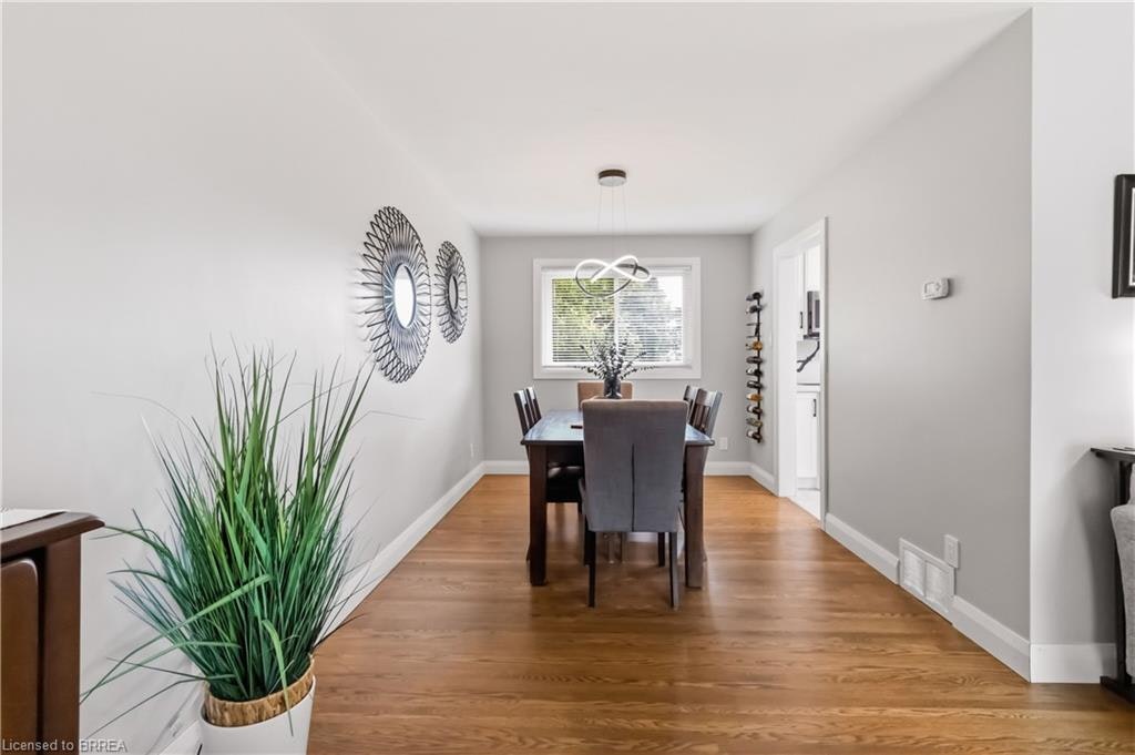 1-7 Crestwood Drive, Cambridge, ON, N1S 3N8 - 15