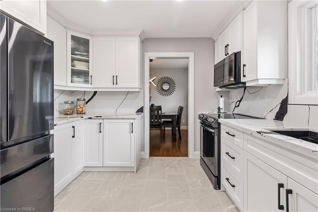 1-7 Crestwood Drive, Cambridge, ON, N1S 3N8 - 20