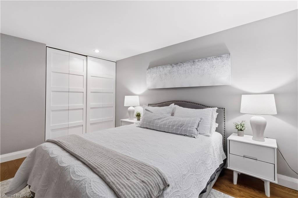 1-7 Crestwood Drive, Cambridge, ON, N1S 3N8 - 24