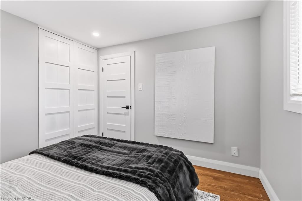1-7 Crestwood Drive, Cambridge, ON, N1S 3N8 - 22