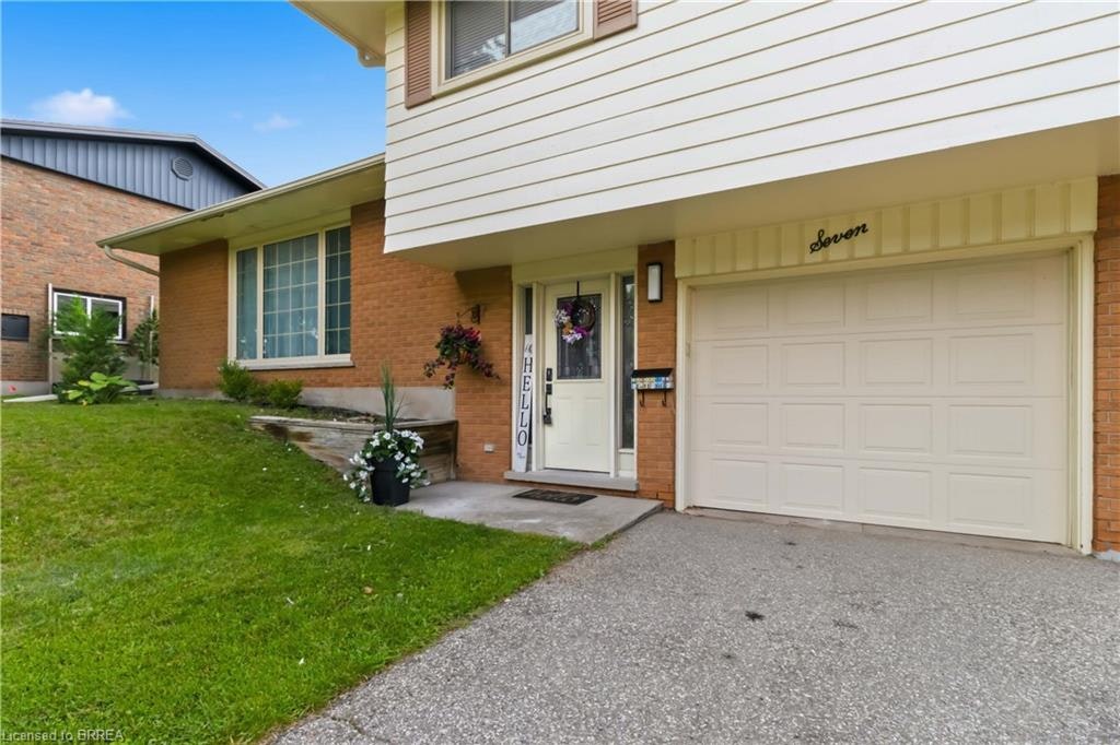 1-7 Crestwood Drive, Cambridge, ON, N1S 3N8 - 4