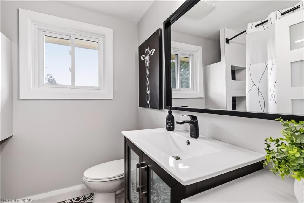 1-7 Crestwood Drive, Cambridge, ON, N1S 3N8 - 28