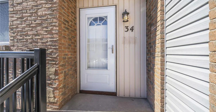 34-250 Magnolia Drive, Hamilton, ON, L9C 6M3