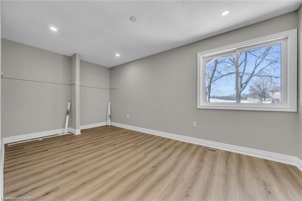 34-250 Magnolia Drive, Hamilton, ON, L9C 6M3 - 7