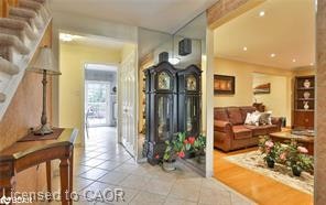 2100 Waycross Crescent, Mississauga, ON, L5K 1H9 - 5