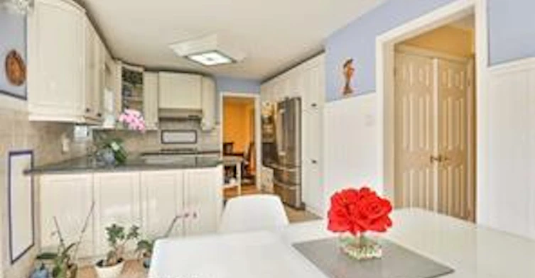 2100 Waycross Crescent, Mississauga, ON, L5K 1H9 - 13