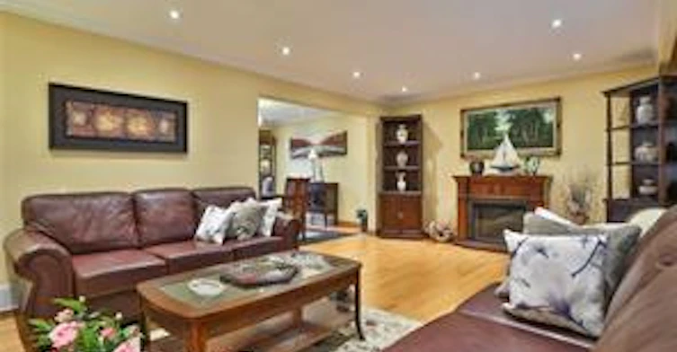 2100 Waycross Crescent, Mississauga, ON, L5K 1H9 - 8