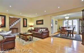 2100 Waycross Crescent, Mississauga, ON, L5K 1H9 - 7