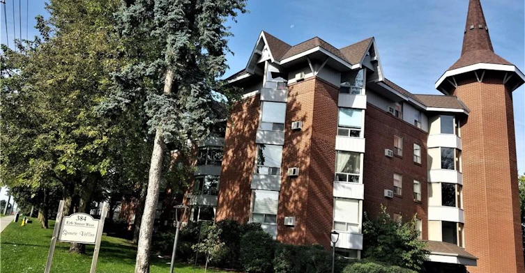 306-384 Erb Street W, Waterloo, ON, N2L 1W6