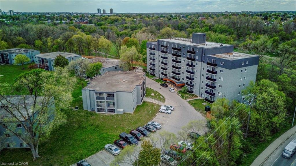 409-80 King Edward Avenue, London, ON, N5Z 3S9 - 2