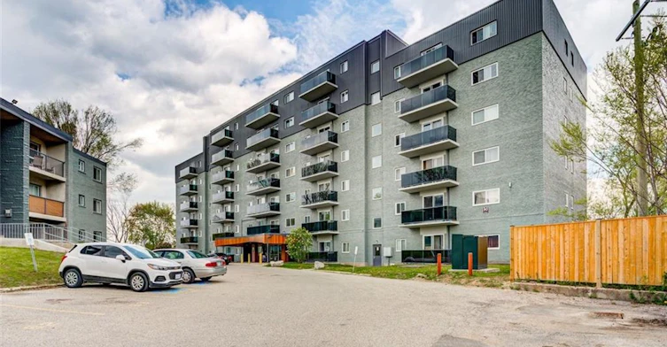 409-80 King Edward Avenue, London, ON, N5Z 3S9