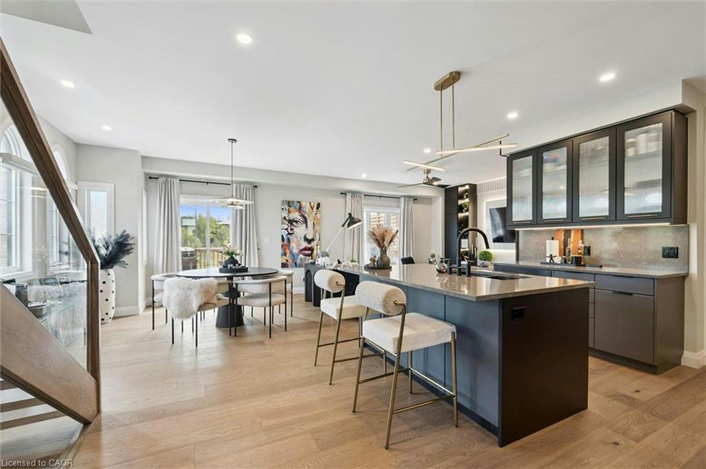 3 Queensbrook Crescent, Cambridge, ON, N1S 0E5