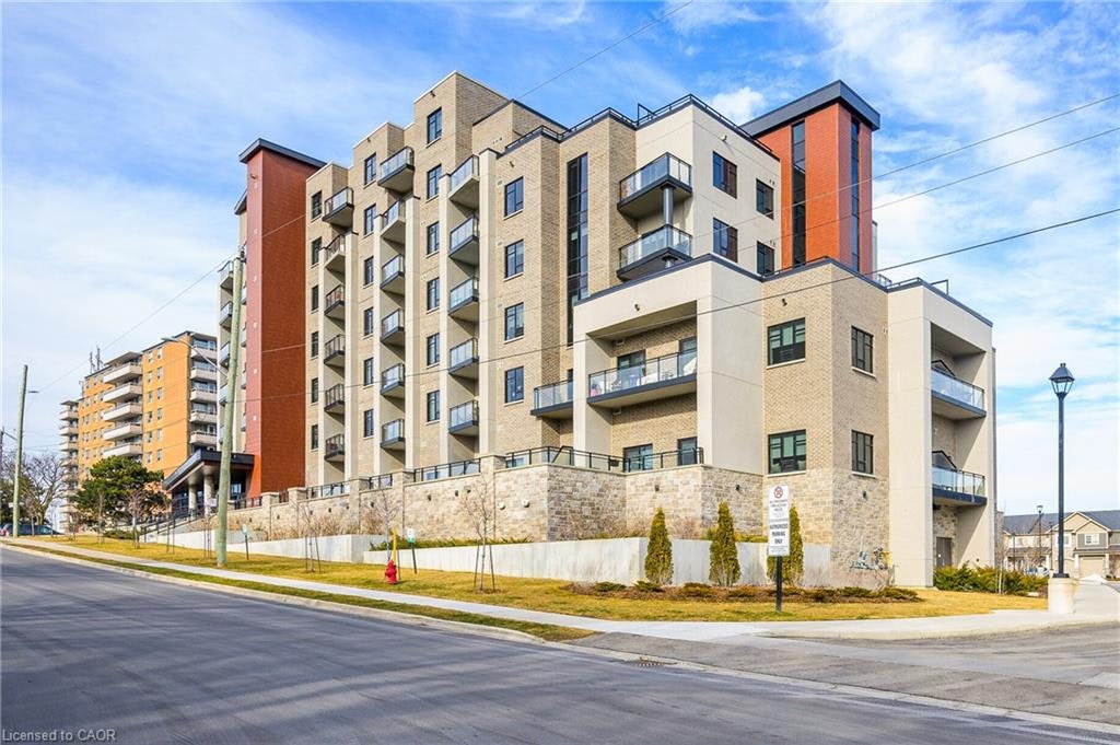 313-30 Hamilton Street S, Hamilton, ON, L8B 1V8