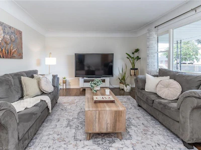 98 Duncombe Drive - 5