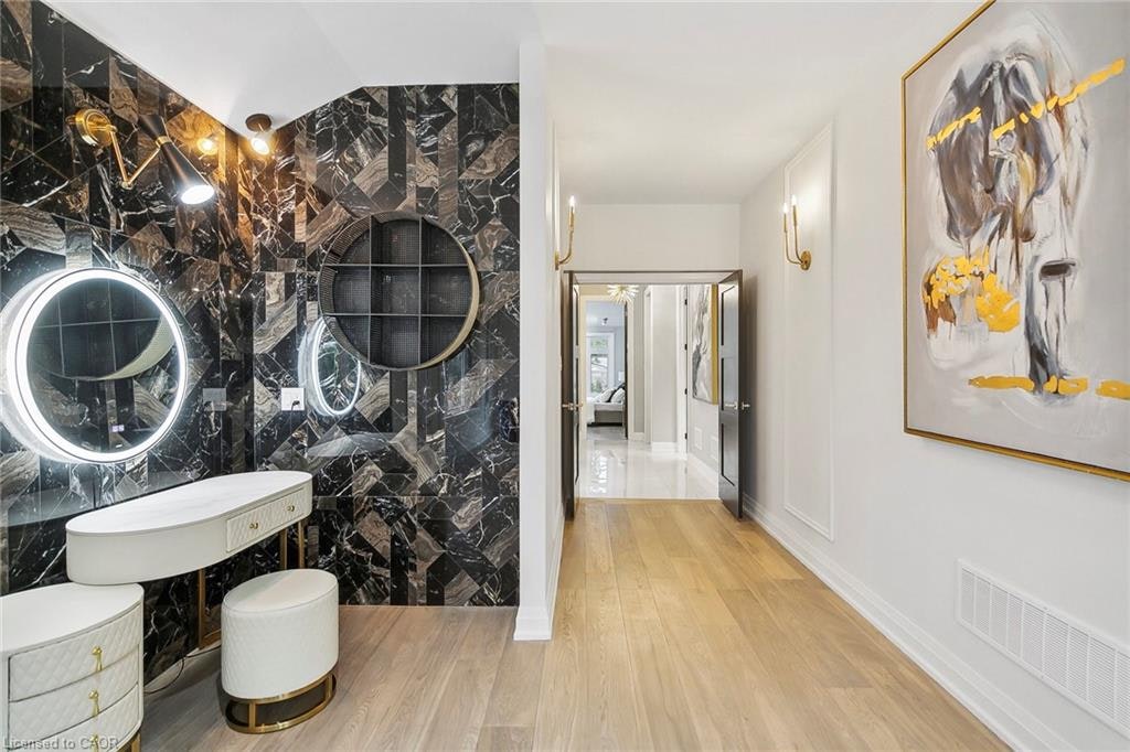 34 Jerseyville Road E, Hamilton, ON, L9G 1K1 - 18